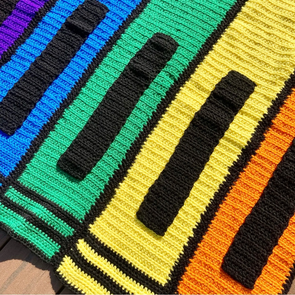 Crayons Afghan Rug - Picture 4 of 12